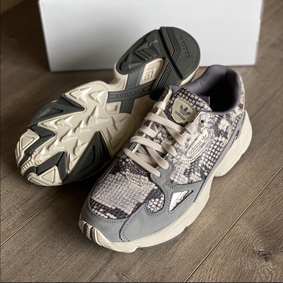 NWT Adidas Falcon Women’s Shoes - Picture 5 of 8